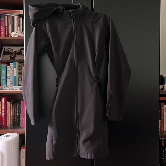 Stormtech Black Long Women’s Raincoat XS - Picture 1 of 8